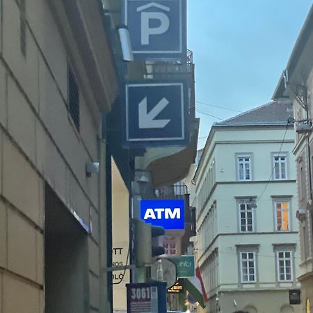 Wonder Deer Luxury Apartment At The Opera Self Check-In ブダペスト エクステリア 写真